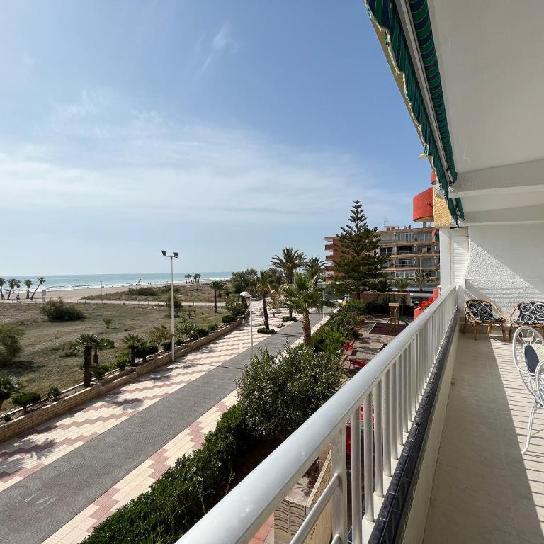 Global Vacacional, Apartamento en primera línea de playa, Canet de Berenguer - Apartamento con vistas al mar - 20