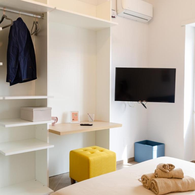 Don Gaetano Apartment - Nel Cuore di Napoli - Appartamento con 2 Camere da Letto e Balcone - 10