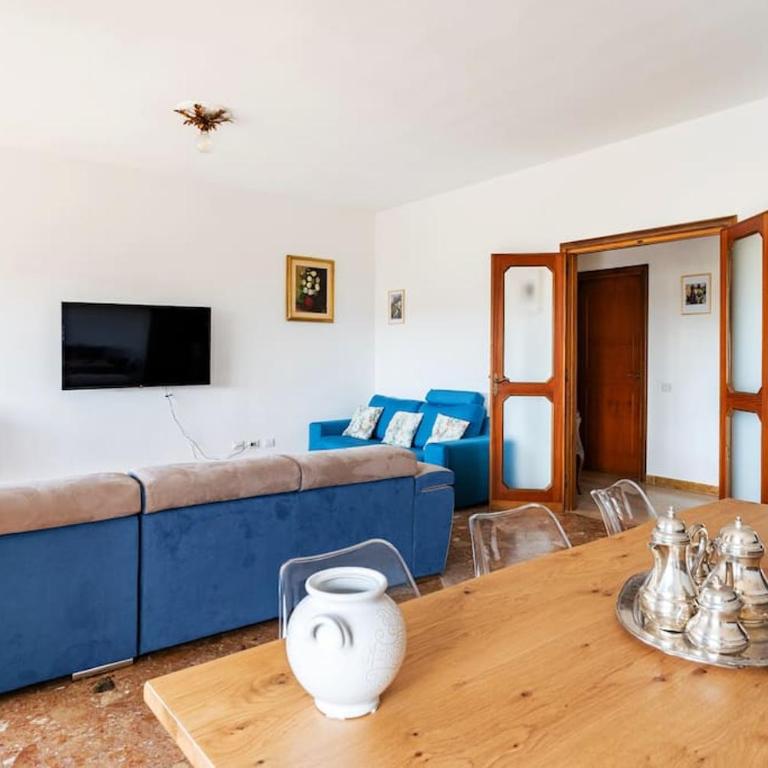 Casa San Saturnino appartamento 8 posti Cagliari centro - Appartamento con 3 Camere da Letto - 4