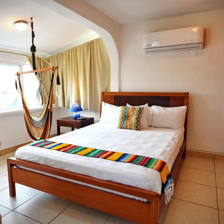5 Bdr-ensuite Bathrooms-private Pool-golf-comfort - Five-Bedroom House - 4