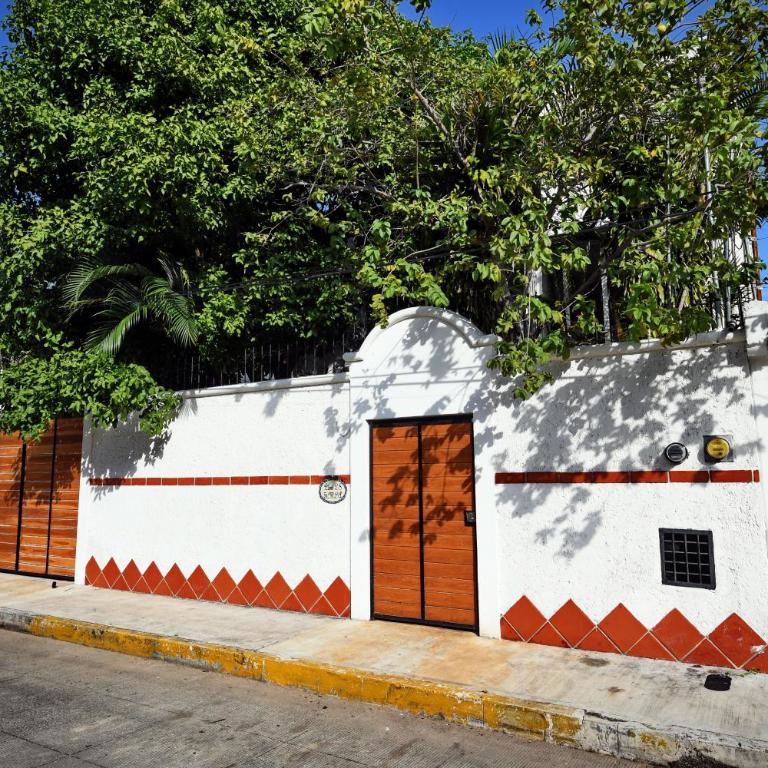 5 Bdr-ensuite Bathrooms-private Pool-golf-comfort - Five-Bedroom House - 6