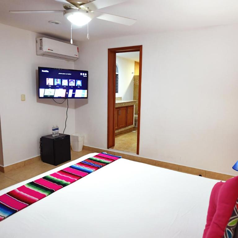 5 Bdr-ensuite Bathrooms-private Pool-golf-comfort - Five-Bedroom House - 17
