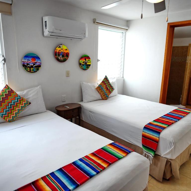 5 Bdr-ensuite Bathrooms-private Pool-golf-comfort - Five-Bedroom House - 20