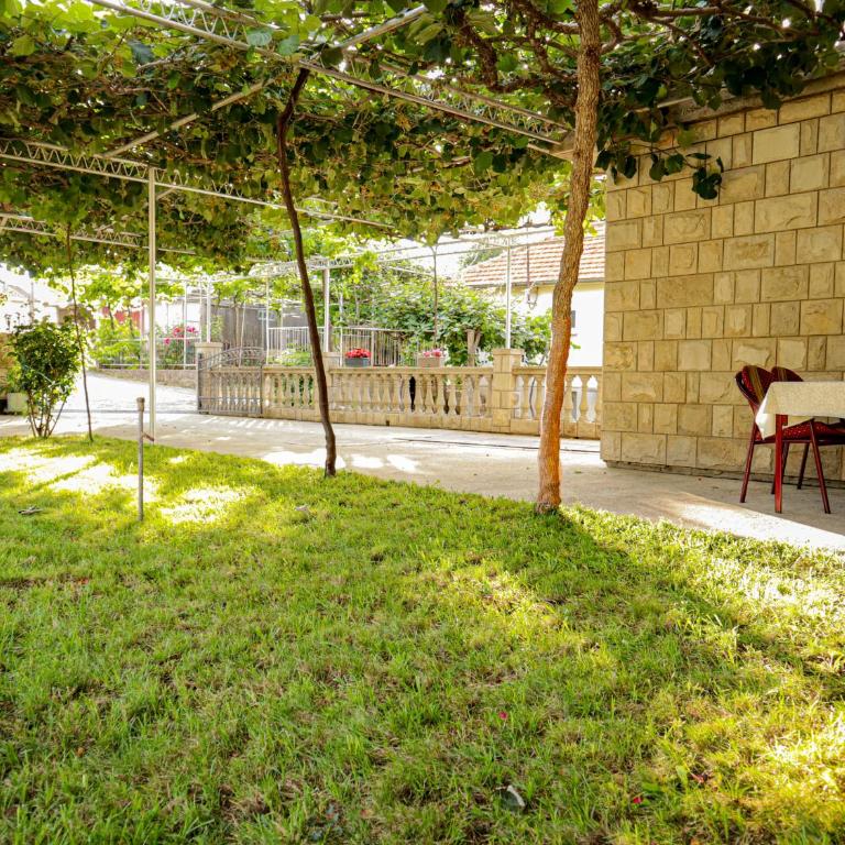 Debeli lad - Apartman sa 2 Spavaće Sobe - 19