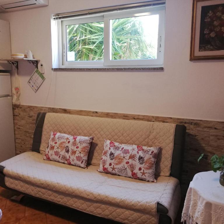 A Domo Mia - Appartamento con Veranda e Giardino - 34