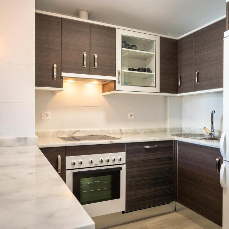 13 Modern apt for 6 guest with shared pool in Manilva Andalucia - Apartamento con vistas al jardín - 13
