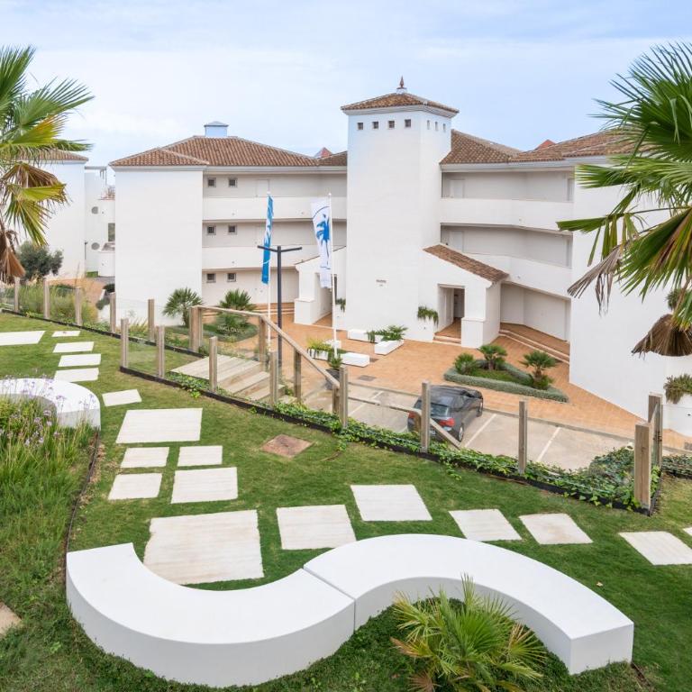 13 Modern apt for 6 guest with shared pool in Manilva Andalucia - Apartamento con vistas al jardín - 19