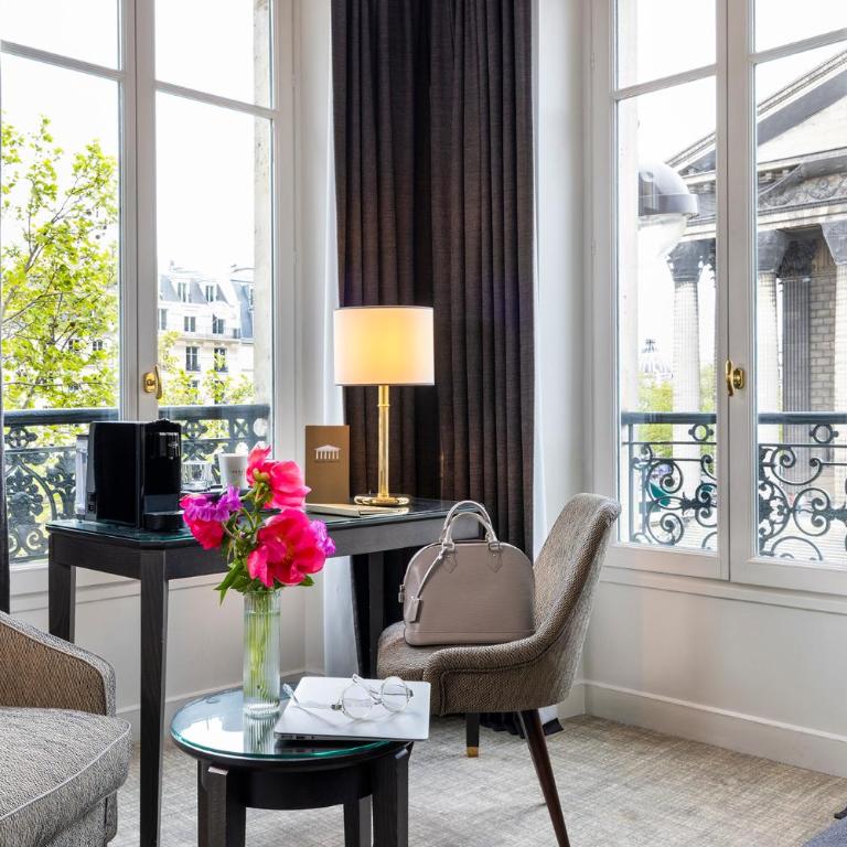 Hôtel Madeleine Plaza - Chambre Deluxe Double ou Lits Jumeaux - 4