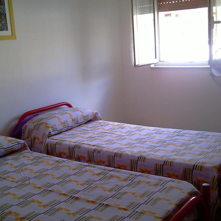 Casa Baby Planet - Appartamento con 2 Camere da Letto e Balcone - Via Salice 1 - 16