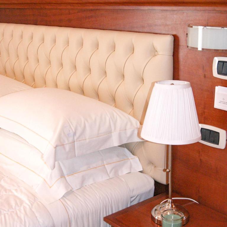 Monti 66 Hotel - Camera Tripla Deluxe - 2