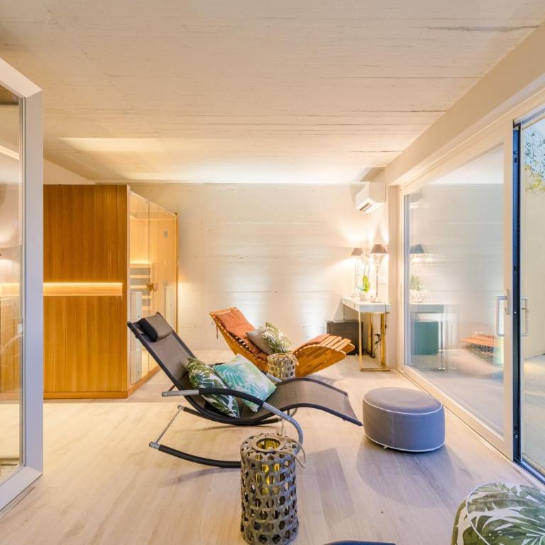 LOSE THE WORLD. FIND YOURSELF. VILLA DUEMANI, 8 BEDROOMS, PANORAMIC POOL & SPA - Villa - 57