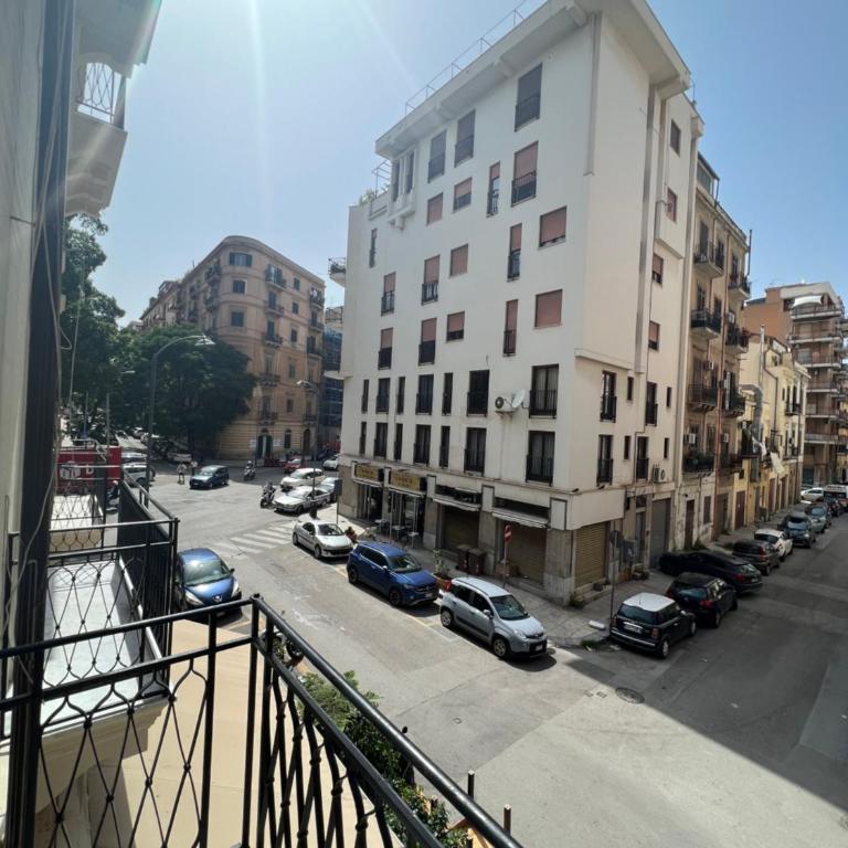 Casetta Alice - Three-Bedroom Apartment - 14