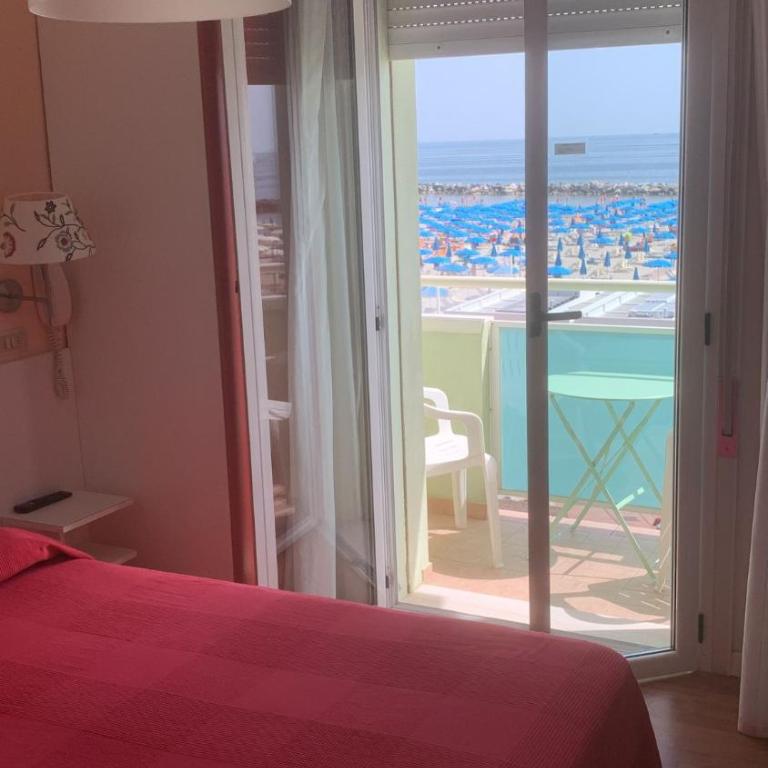 Hotel Rosati - Camera Matrimoniale con Vista Mare - 5