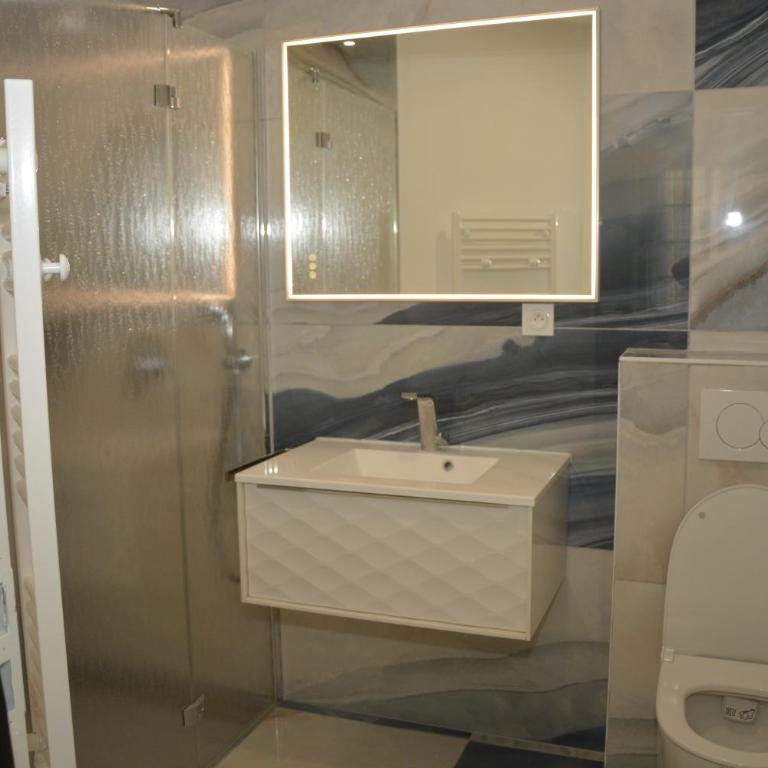Maison Rascas - Centre historique - Air conditioning- wifi - One-Bedroom Apartment - 8