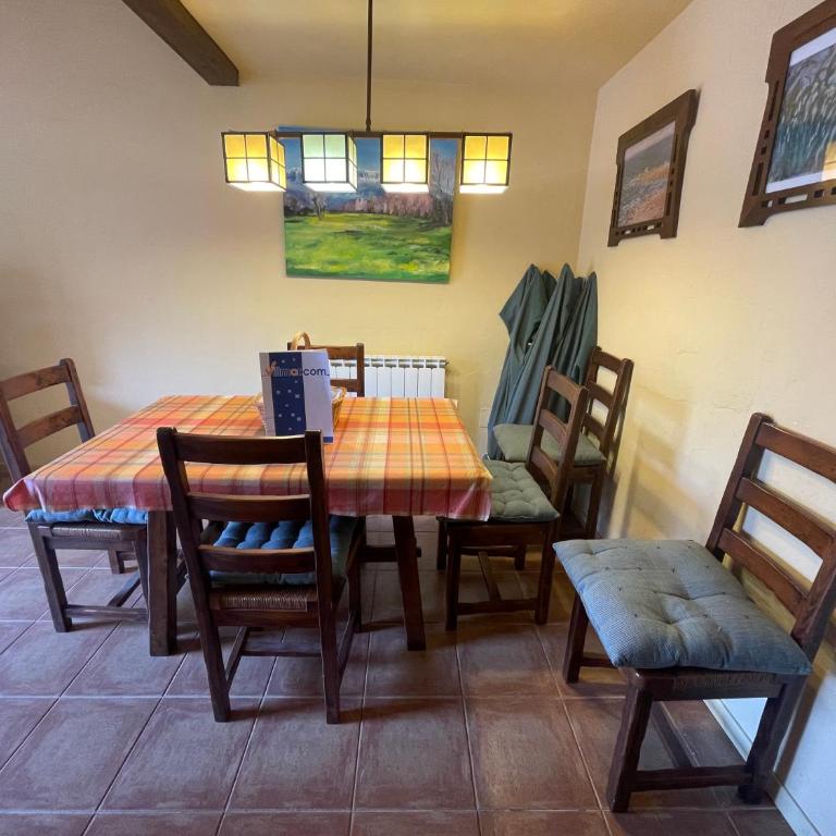 E06 - Casa Carmen en Eriste - Villmor - Three-Bedroom House - 21