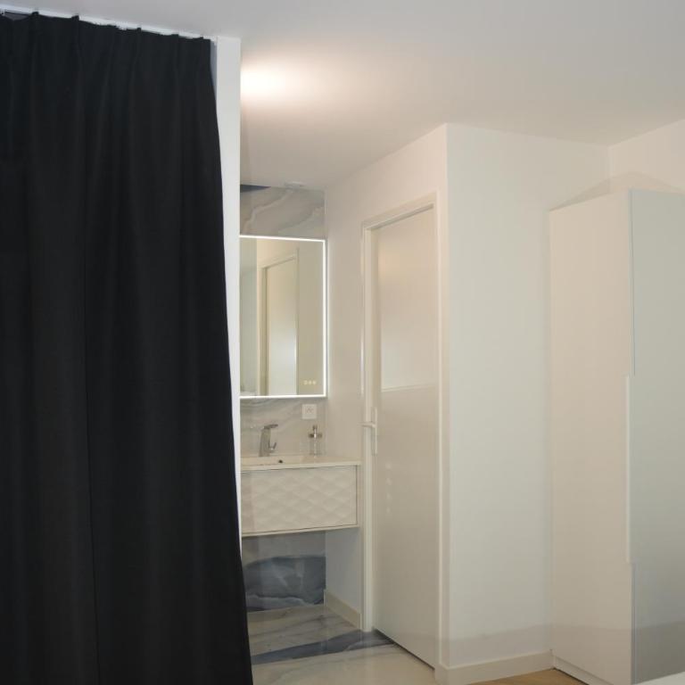 Maison Rascas - Centre historique - Air conditioning- wifi - One-Bedroom Apartment - 5