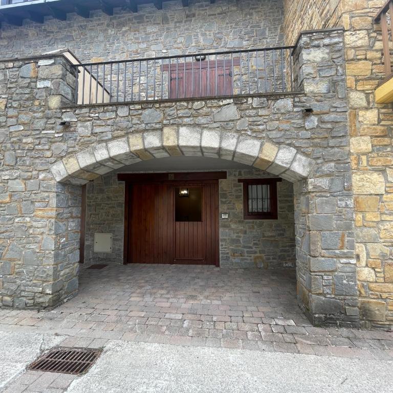 E06 - Casa Carmen en Eriste - Villmor - Three-Bedroom House - 8