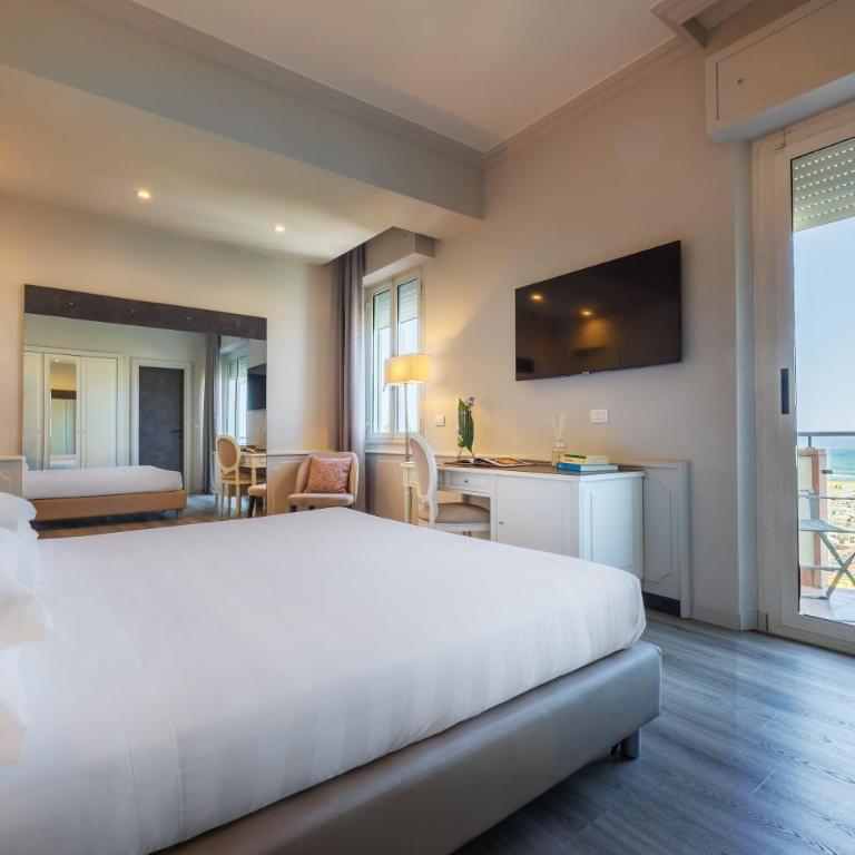 Parco dei Principi Boutique Hotel - Executive Room with Front Sea View - 1