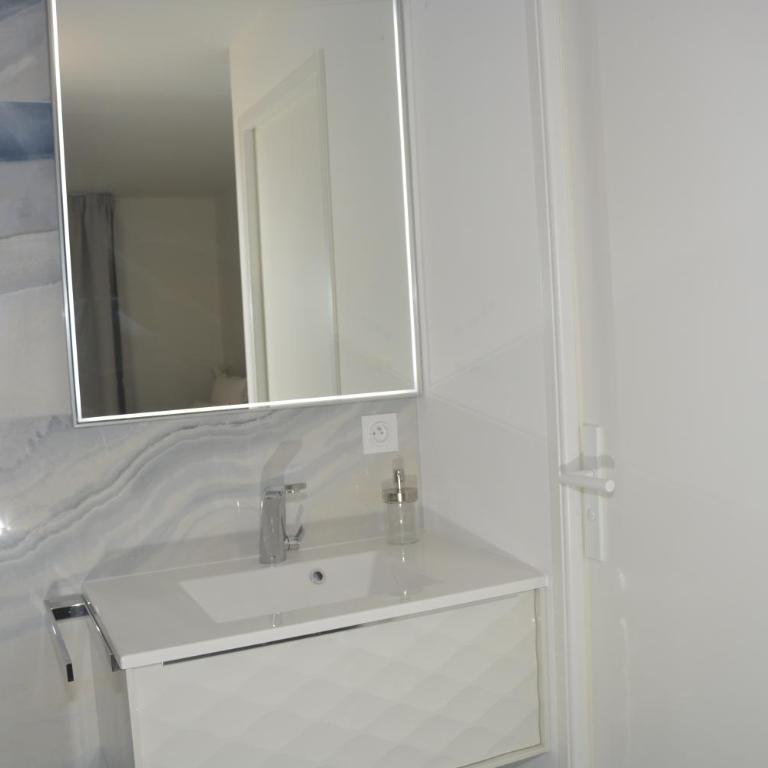 Maison Rascas - Centre historique - Air conditioning- wifi - One-Bedroom Apartment - 12
