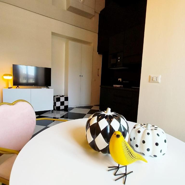 Wonderland Apartment in Milan shopping area, AC, Wifi and Subway - Appartamento con 1 Camera da Letto - 2
