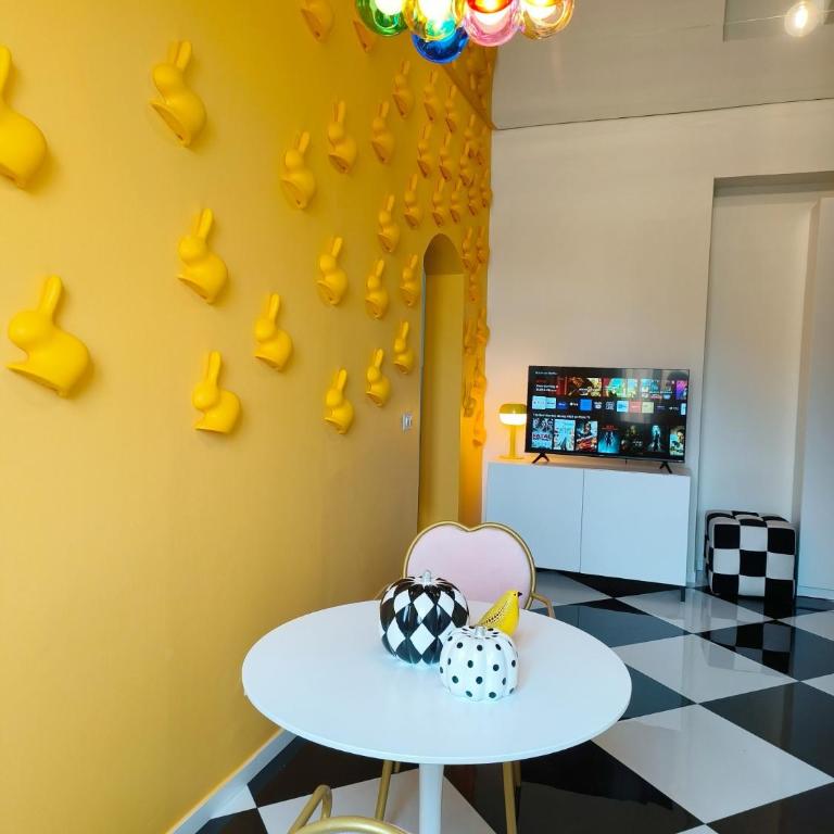 Wonderland Apartment in Milan shopping area, AC, Wifi and Subway - Appartamento con 1 Camera da Letto - 10