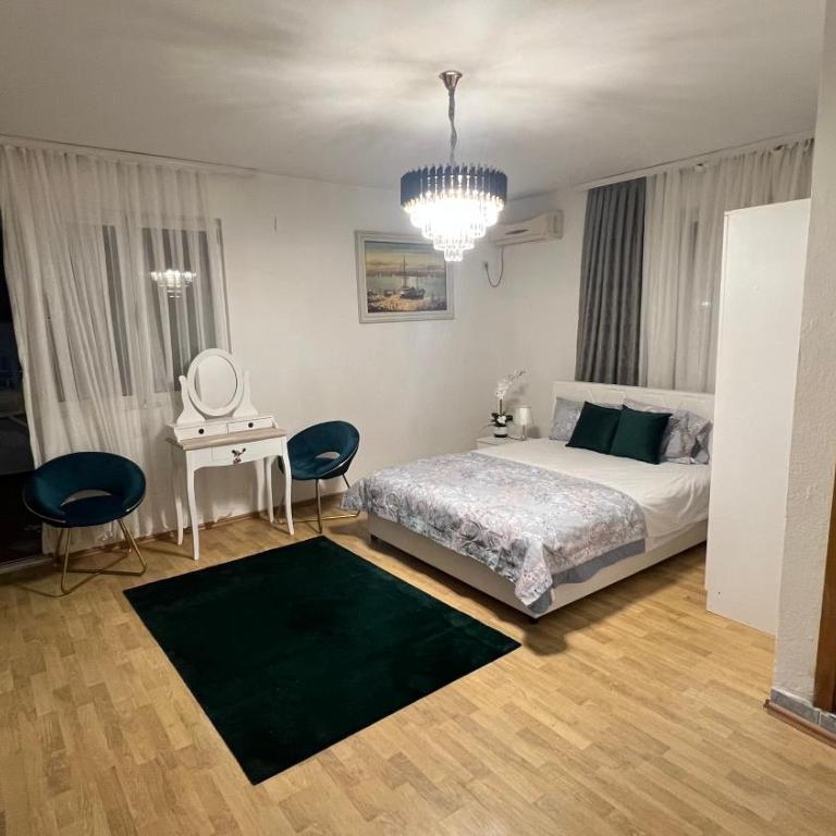 Apartments Dibra - Studio with Balcony - 1