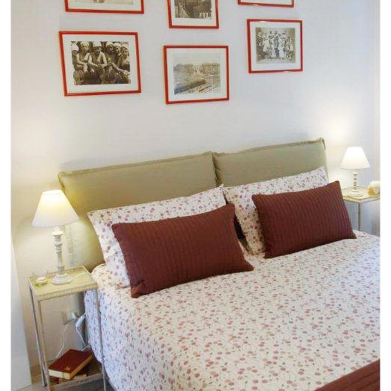 Santa Chiara Apartment by Home4holidays - Apartment - 14