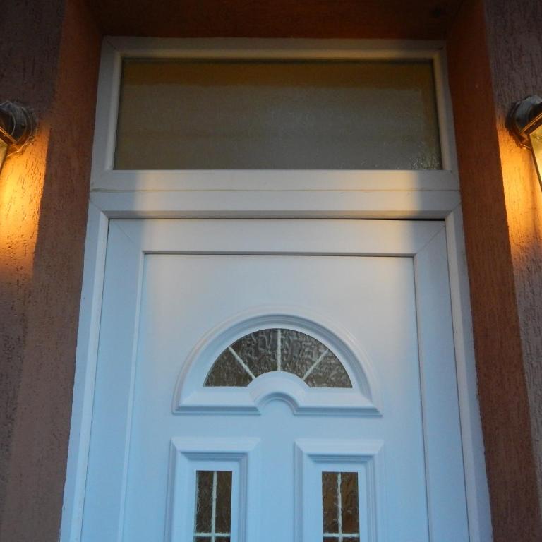 Apartments Klakor - Studio with Balcony and Sea View - 10
