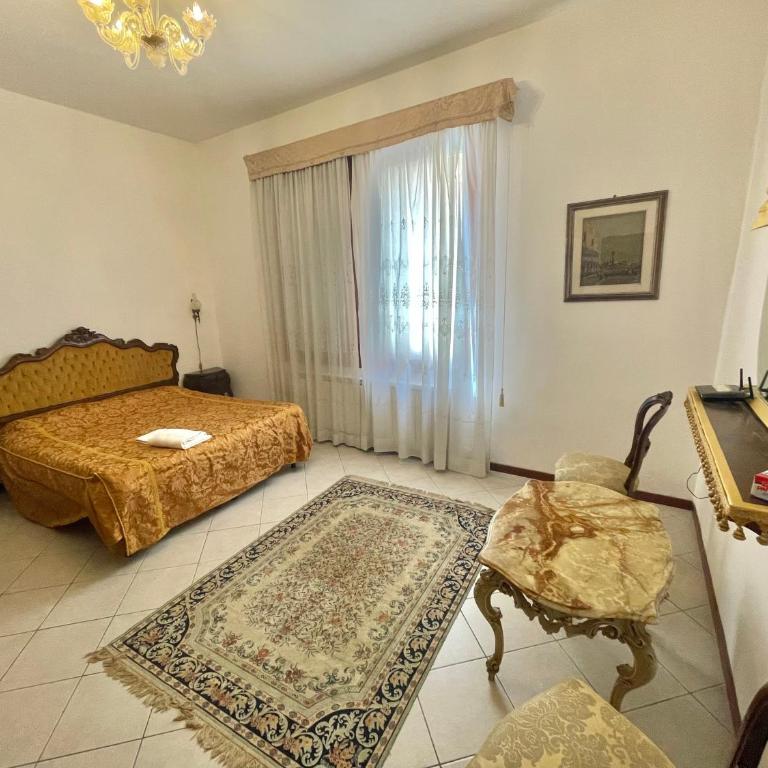 Queen House Venezia - Appartamento con 1 Camera da Letto - 8