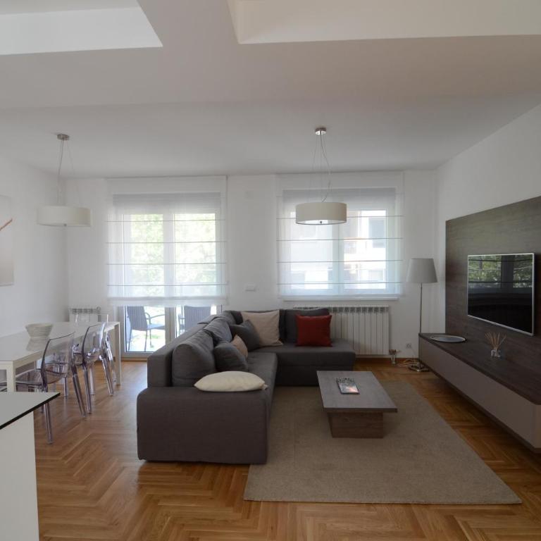 Apartman Nodilova - Standard Apartment - 10