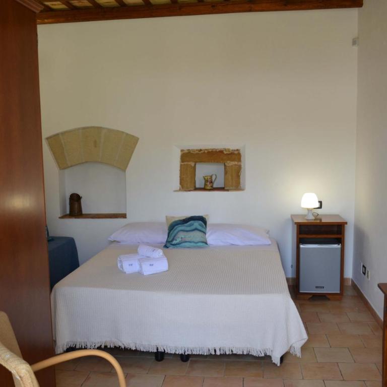 HOTEL Cala Buguto - Camera Matrimoniale - 12
