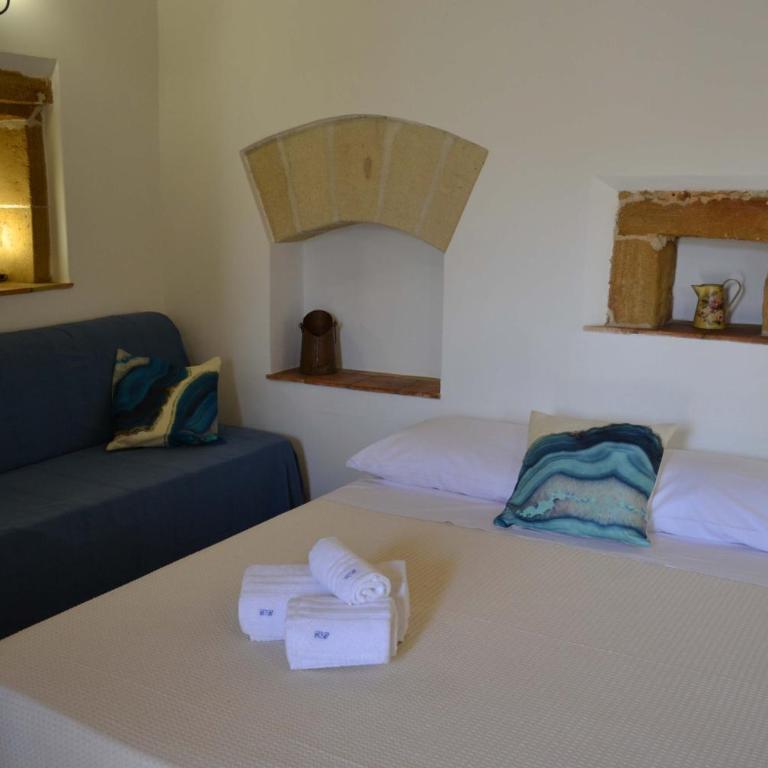 HOTEL Cala Buguto - Camera Matrimoniale - 4