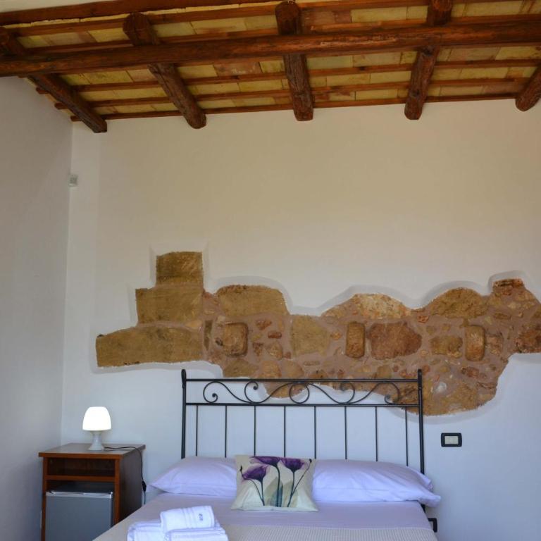 HOTEL Cala Buguto - Camera Matrimoniale con Bagno Privato - 4