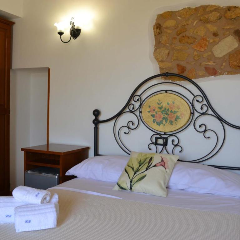 HOTEL Cala Buguto - Camera Matrimoniale Piccola - 4
