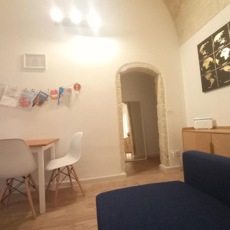 LUNA - One-Bedroom Apartment - 3