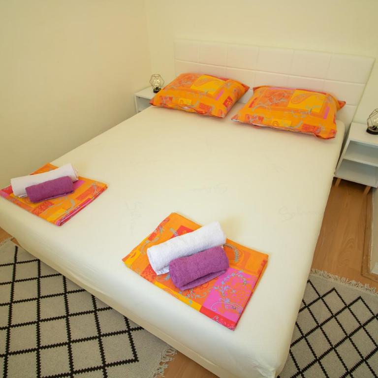 Butterfly - Three-Bedroom Apartment - 25