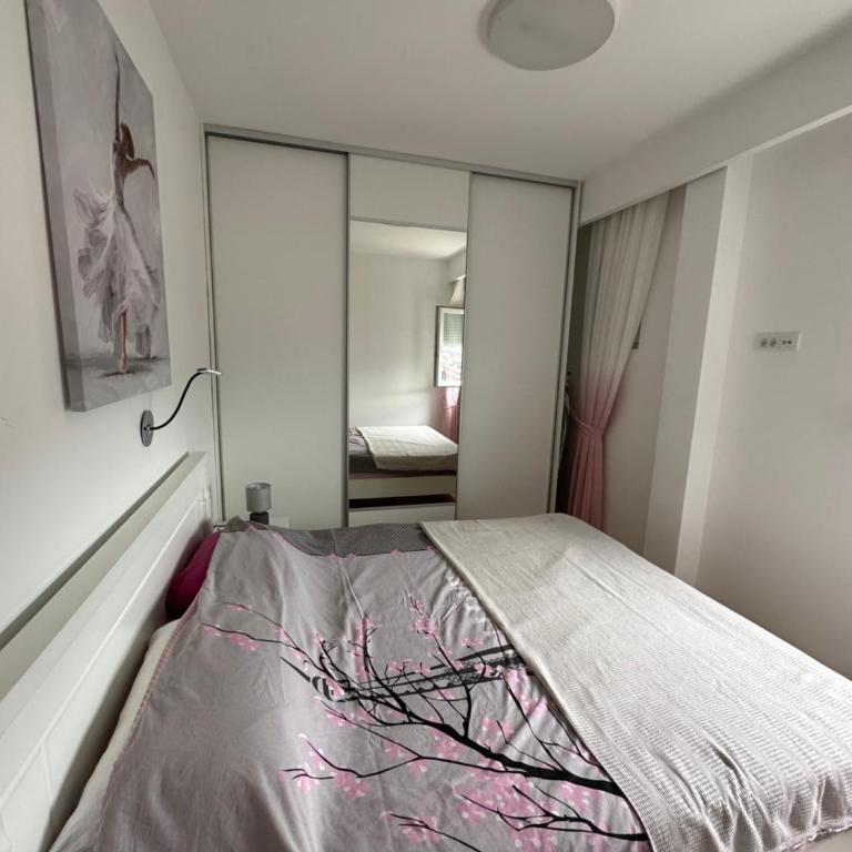 Deniz manzaralı ferah daire - Two-Bedroom Apartment - 28