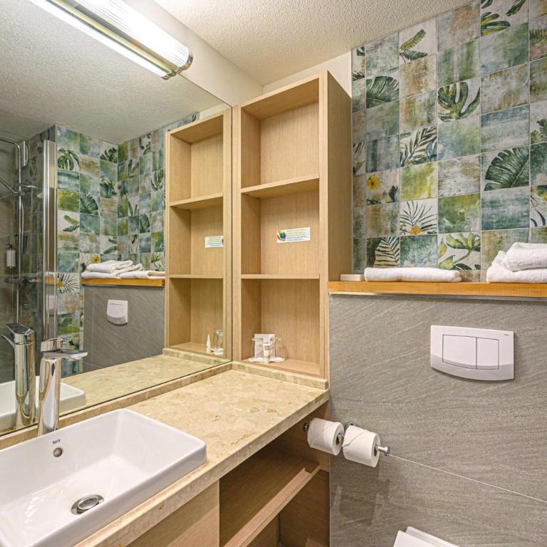 Best Western Plus Hôtel Vannes Centre Ville - Chambre Double Confort - 1
