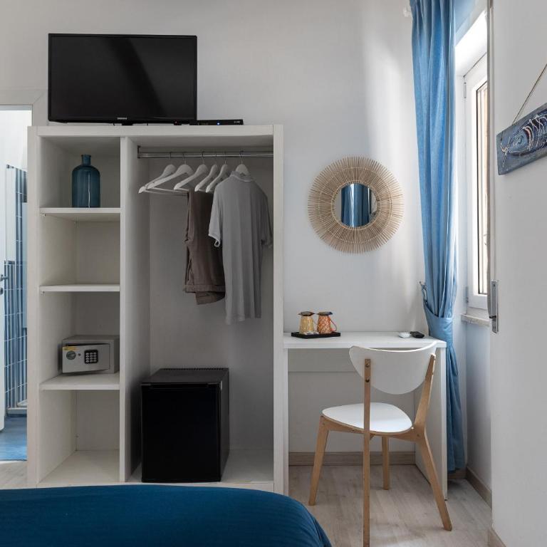 B&B Sapore di Mare nel Blu - Double Room with Balcony - 3