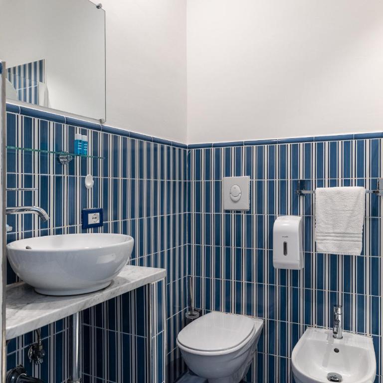 B&B Sapore di Mare nel Blu - Triple Room with Terrace - 5