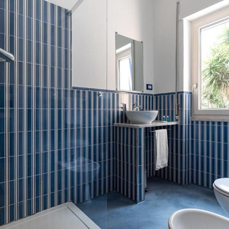 B&B Sapore di Mare nel Blu - Double Room with Balcony - 7