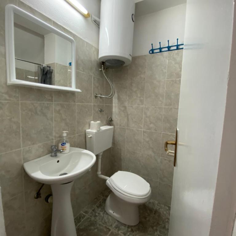 Apartments Amra - Apartment with Terrace - 5