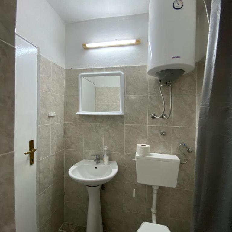 Apartments Amra - Apartment with Terrace - 4
