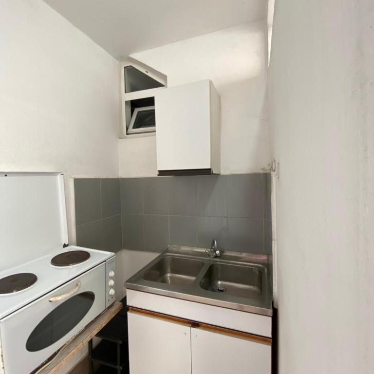 Apartments Amra - Apartment with Terrace - 2