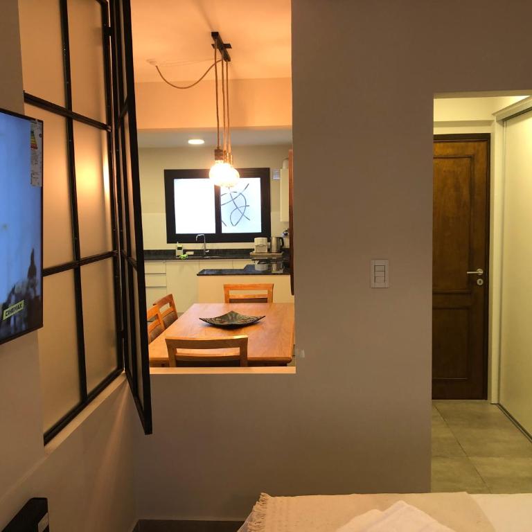 Departamento en primer piso a 900 metros de La Balcarce - Apartamento de 1 dormitorio - 9