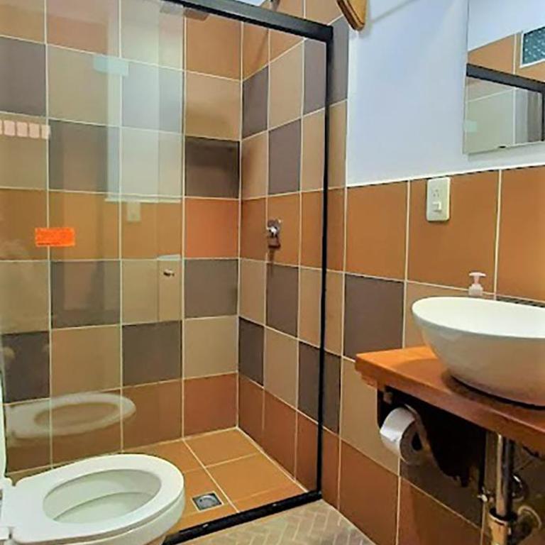 Villa del Prado - Double Room with Private Bathroom - 11