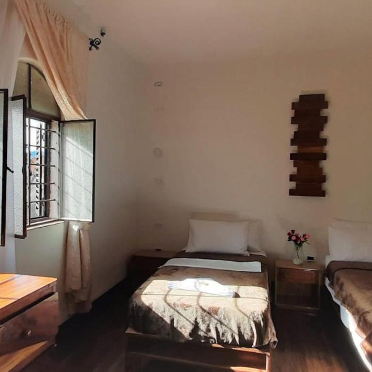 Villa del Prado - Family Room - 1