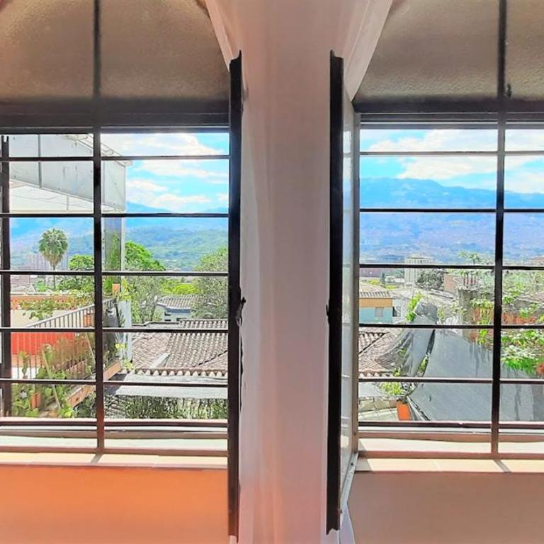 Villa del Prado - Family Room - 6