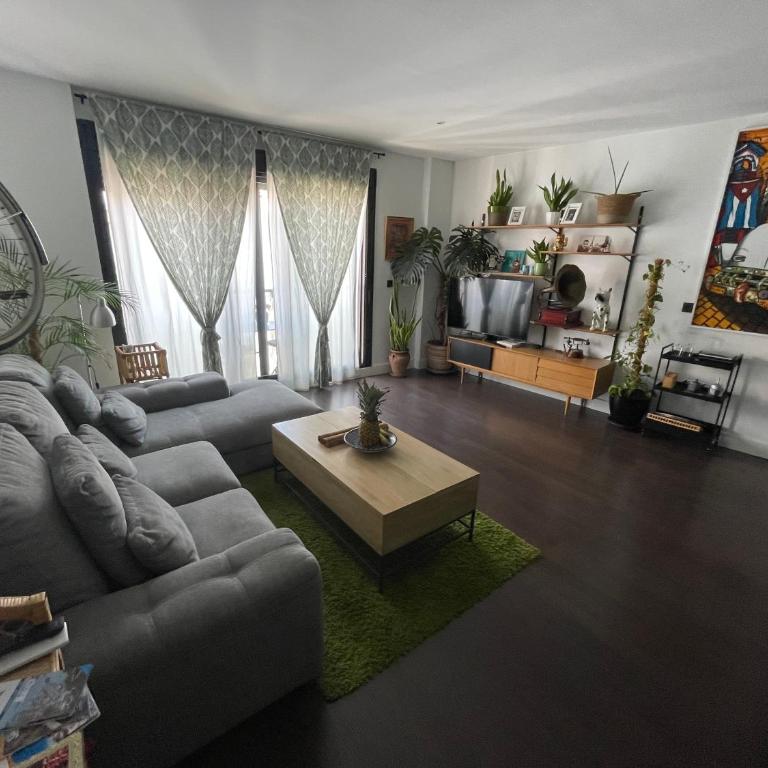 Charming home with private terrace,heart of Málaga - One-Bedroom Apartment - 29
