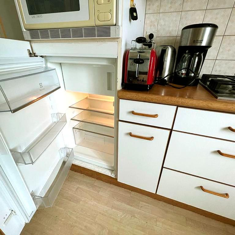 T2 à pied de plage sur ancien hôtel chic, samedi a samedi - Appartamento con 1 Camera da Letto - 16
